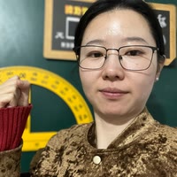 高中重点班班主任卢老师