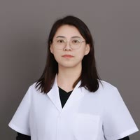 快手健康排行榜第22名石秋实医生,新榜指数731.7744356339995,新增作品数11,播放数56.51w,点赞数2021,评论数202,分享数325,新增粉丝数2415,累计粉丝数53.04w